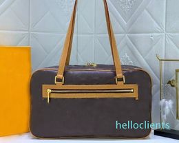 Designers bag Fashions Steamer classics Messenger Handbag Fashion Brands Crossbody Bags Camera bag