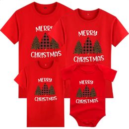 Family Matching Outfits Christmas Father Mother Son Daughter Clothes Year Adult Kids Tshirt Baby Romper 231109