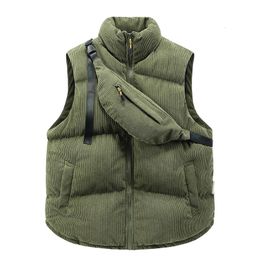 Men's Vests Korean Winter Vest Fashion Harajuku Waistcoat Sleeveless Men Warm Thick Jacket With Backpack Corduroy Men's Autumn Coats 231108