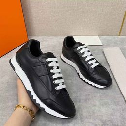 New Famous Low-top Men Trail Trainers Shoes Men's Rubber Sole Sneakers Comfort Wholesale Man Black Skateboard Walking Hiking Shoe EU38-46 With Orignal Box