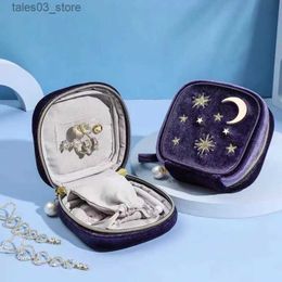 Jewelry Boxes Blue Velvet Jewelry Storage 10*10cm Square Moon Star Embroidery Zipper Bags Necklace Bracelet Earring Organizer Carrying Case Q231109