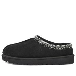 Purely handmade custom-made women's shoes, fashionable warm snow boots and slippers UG Tasman Slippers 'Black' 5950-BLK