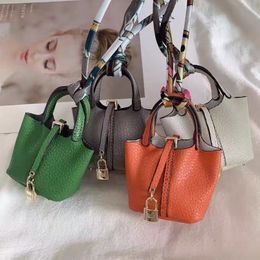 Accessories key Mini Totes Kids purse Handbag for girl Designer bags hanger keychain Luxury case hook cases earphone clutch bag keys ring lady shoulder bag dicky
