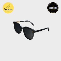 Seller Selection Leading Brand 'CH' Origional Product From Paris, Fashion Sunglasses for Women. CH 3869 model. Full Package with Brand, Made in Italy.