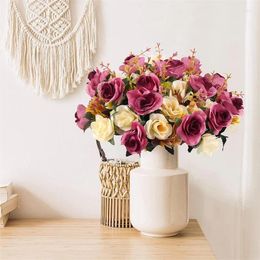 Decorative Flowers Artificial Fake Rose 12 Heads Silk Bouquet With Plastic Stems For Wedding Table Vase Centrepiece Plants Gift Room Decor