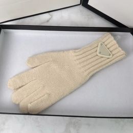 Brand Letter Gloves for Winter and Autumn Fashion Women Cashmere Mittens Glove With Outdoor Sport Warm Winters Glovess