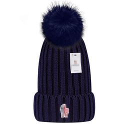 New designer beanie Solid color embroider hat Luxury ventilate Knitted Hat charm embroidery Warm multicolor Classic trend autumn winter Elegance versatile N-7