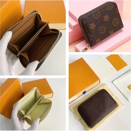 Designers wallets Classic Button Women men short style Zipper Wallets Soft Leather Textured Fashion Wallet Coin Purse Card Case Holder Wih B