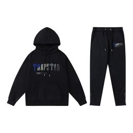 Trapstar Mens Hoodie Tracksuit Womens Set Designer Embroidery Letter Luxury Black White Grey Rainbow Color Summer Sports Fashion Cotton Cord Short Sleeve Apparel