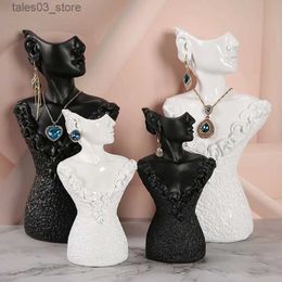 Jewellery Boxes Luxurious H30/20cm Beautiful Girl Resin Model Earrings Necklace Stand Necklace Display Counter Display Jewellery Display Q231109