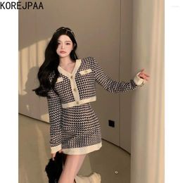 Work Dresses Korejpaa Elegant Tweed Two Piece Sets Women French Style V Neck Cropped Cardigan High Waist Plaid Mini Skirts Outwear Casual