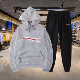 Hot sale sweatsuit Designer Tracksuit Men Autumn winter hoodie And pants Mens Clothing Sweatshirt Pullover women Tennis Sport Tracksuits jogging suit sets