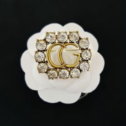 Luxury 18K Gold Plated Brooch Pin Designer Jewelry Women Brooches Pins Fashion Jewelry Accessories