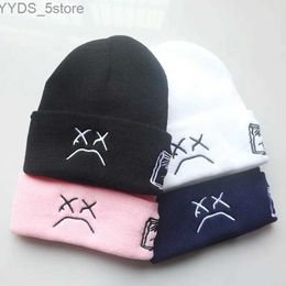 Beanie/Skull Caps A Unisex Crying Face Embroidered Fashion Trend Knitted Hat YQ231108