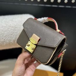 2023 Designer Shoulder Bags Totes Fashion Handbag Hand Wallet Clutch Purses Chain Messenger Crossbody Bag Mini Backpack Letter Print Design