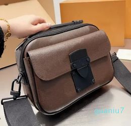 Designer S Lock Messenger Bag Men Women Classic Shoulder