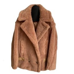 Women's Wool Blends Women Jacket Teddy Bear Coat Winter Short Coat Female Autumn Fashion Casual Camel Double Breasted High-end Keep Warm Coat 231109