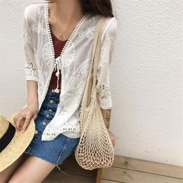 Women's Blouses Summer Holiday Beach Sunscreen Lace Kimono Cardigan Women 3/4 Sleeve Open Stitch Back Hollow Out Crochet Blouse Shirt Thin