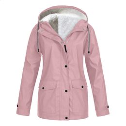 Women's Jackets Thick Coat Fashion Autumn Winter Plus Velvet Outdoor Jacket Windproof Waterproof Mountaineering Hooded Overoat 231109