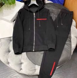 Men's Tracksuits Designer Man Jackets Sets Tracksuit Hoodie Jumpers Suits Mens Tracksuit Terry Spring Autumn Outwears Coat Two Pieces Set M-5XL QDE1