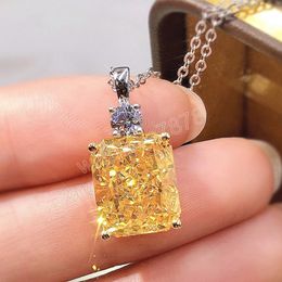 Gorgeous Yellow Square Cubic Zirconia Pendent Necklace Women Delicate Engagement Neck Necklace Gift Lady's Trendy Jewellery