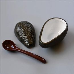 Bowls TingKe Nordic Ins Style Hand-painted Avocado Shape Ceramic Bowl Modern Minimalist Household Spoon Set With Cover