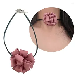 Pendant Necklaces Rose Collarbone Chain Simple Cold Wind Adjustable Thin Rope Necklace Dropship