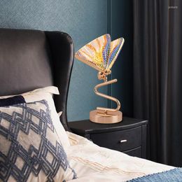 Table Lamps Acrylic Butterfly Lamp Pastoral Style Golden Base Wings Insect Bedside Decorative Night Light