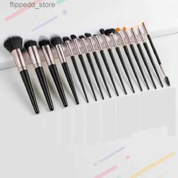 Makeup Brushes 16PCS Makeup Brush Set Complete Brush Kit High Quality Beauty Cosmetic Foundation Powder Eye Concealer Blush Brush Q231110