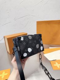 Fashion Designer Bag New Crossbody Luxury Handbag Box Bag Mini Wallet Black Leather Four Seasons Men Women Retro Old Flower High Quality