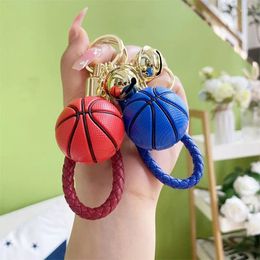 Keychains Creative Resin Basketball Keychain Exquisite Cute Small Gift Pendant Fashion Trend Schoolbag Accessories