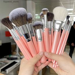 Makeup Brushes New Wool Style Makeup Brushes Set Professional Eyeshadow Foundation Blush Powder Eyeliner Eyelash Lip Makeup Brush Cosmetic Tool Q231110