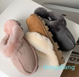 Boots Designer Chestnut Fur Slides Sheepskin Shearling Tazz Women Men Ultra Mini Platform clogs Suede Comfort Winter