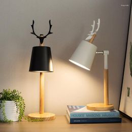 Table Lamps Creative Nordic Wooden Art Iron LED Simple Desk Lamp Eye Protection Reading Living Room Bedroom Home Decor