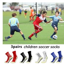 Sports Socks 3 pairs Size 35-40 Children Teenager Breathable Sports Soccer Socks Outdoor Sports Non-slip Silicone Grip Football Socks 231109