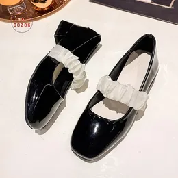 Dress Shoes Japanese Style Vintage Ankle Strap Mary Janes Women'S Shallow Mouth Casual Student Patent Leather Lolita White