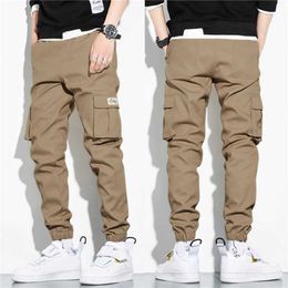 Men's Pants Winter i Warm Fleece Cargo Pants Men 2023 New Streetwear Plus Size Bla Joggers Male Casual ermal Trousers 3xl Men Pants Z0410