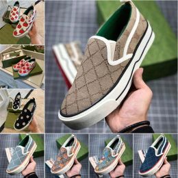 New womens shoe Designer luxurys shoes slip on tennis casual shoe print men slip-on jacquard denim vintage trainers women italy for woman 35-40