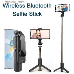 Selfie Monopods Wireless Bluetooth Selfie Stick Foldable Mini Tripod Shutter Remote Control for Ios Android Suitable IPhone Phone Q231110