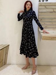 Work Dresses 2023 Spring Summer Vintage Floral Chiffon Women's Two-piece Suit Knitted Vest Mid-Length Dress