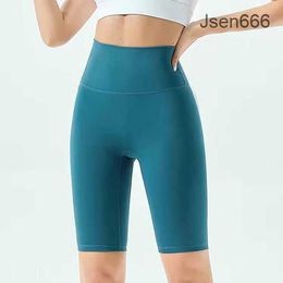 Lululemen Womens Short Womens Pants Lulus Sport Luu Short Hip Lift Outdoor Running Sports Solid Color Elastic Comfortable Breathable Type Jogging Suits 6LET