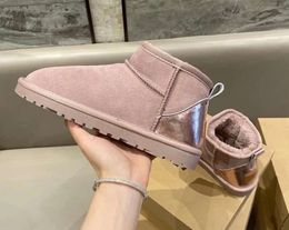 2022 Hot AUS U5854 classical Short Miniwomen snow boots keep warm boot man womens Plush casual Sheepskin Suede shoes chestnut grey Free transshipment ssd