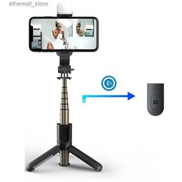 Selfie Monopods 2022 Mini Wireless Bluetooth Selfie Stick Folding Aluminium Alloy Tripod with Fill Light Shutter Remote Control Q231110