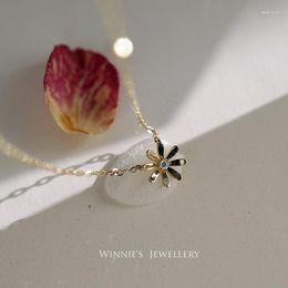 Chains S925 Sterling Silver Plated 14K Gold Necklace Women's Small Flower Pendant Simple Temperament Versatile Fine Collar Chain