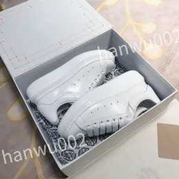 2023 new Hot Ceiling Designer men casual shoes womens speed trainer boot speeds shoe runners runner sneakers Women Walking Black White Sport