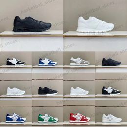 2023 Designer Run Away Casual Shoes Luxury Leather Embossed Grain Cowhide Lace-up Sneaker Mens Sneakers Size 38-45