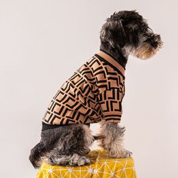 Designer Pet Sweater Winter Warm Knitted Cold Weather Pets Coats Pullover Pets Clothing Dog Designer Clothing