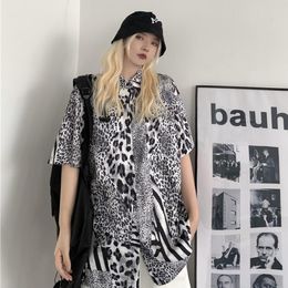 Women's Blouses & Shirts Loose Short Sleeve Shirt Dark Vintage Leopard Print Top 2023 Summer Men And Women Casual Unisex Harajuku Streetwear