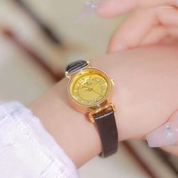 Wristwatches Small Dial Women's Quartz Wristwatch Light Luxury Circular Urban Beauty Exquisite Calendar Waterproof Watch For Women