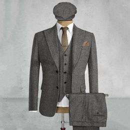 Men's Suits 2024 Men Suit 3-piece (Jacket Vest Pants) Herringbone Handsome British Style Suitable Lapel Solid Single-breasted Wedding